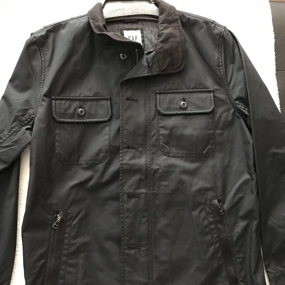 New Gap men’s jacket